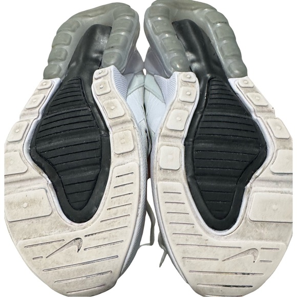 Nike Air Max 270 women’s White and Black Sneakers - Picture 8 of 9